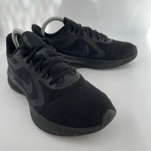 Nike Women’s Downshifter 10 Triple Black Synthetic Shoes Sneakers - Size 8.5